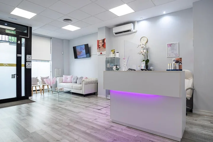 Recepción Centro Médico Estética Avanzada La Rosa · Santa Cruz de Tenerife